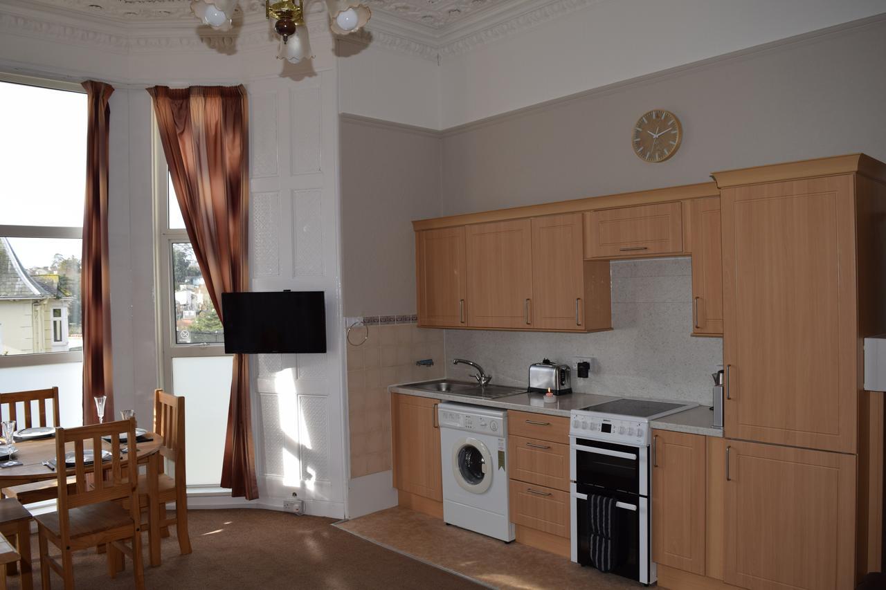 Tor Park Holiday Flatlets Torquay Exterior photo